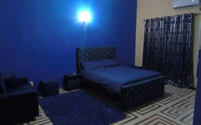 Here is our Lovely 1-bed Apartment in Abidjan