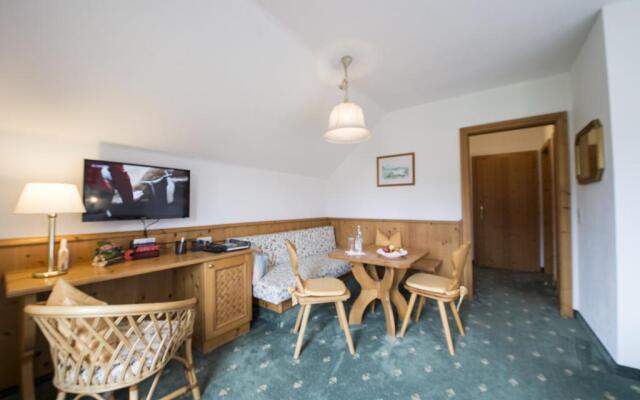 Gutshof Wolfgangsee Resort & Event Hotel