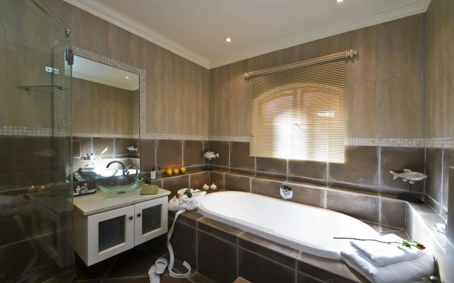 Villa Paradisa Guest House