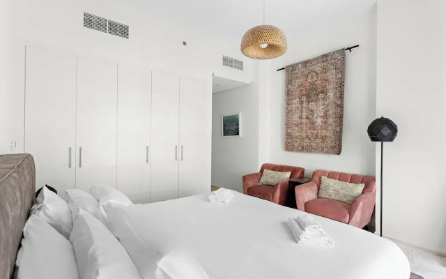 Silkhaus Golf Promenade 3B