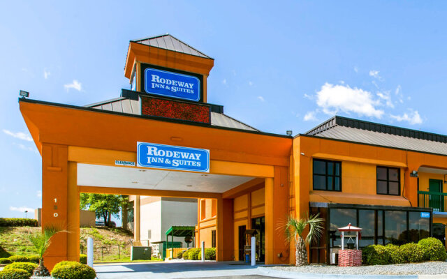 Rodeway Inn & Suites