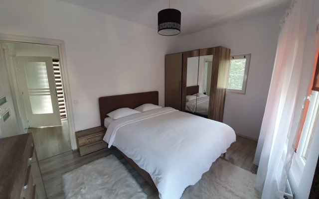 Fox Valley Villa