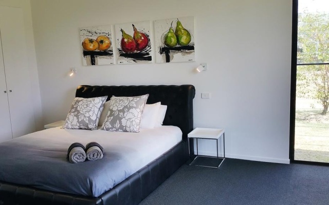 Zebula Gloucester – Guest Rooms – Gloucester