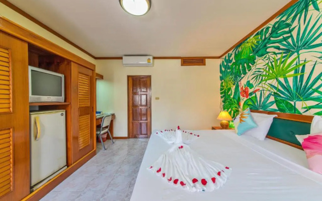 Panda Hotel（Patong Beach）