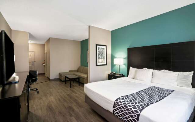 La Quinta Inn & Suites by Wyndham Lebanon