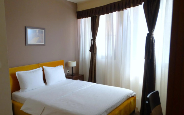 Keto Hotel