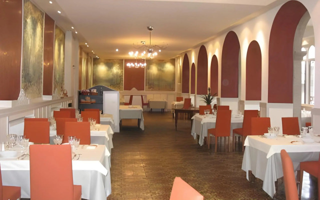 Au Pavillon du Frêne