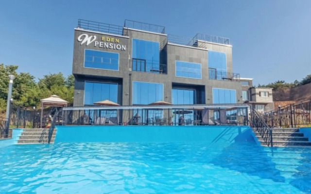 Daebudo W Eden Pension