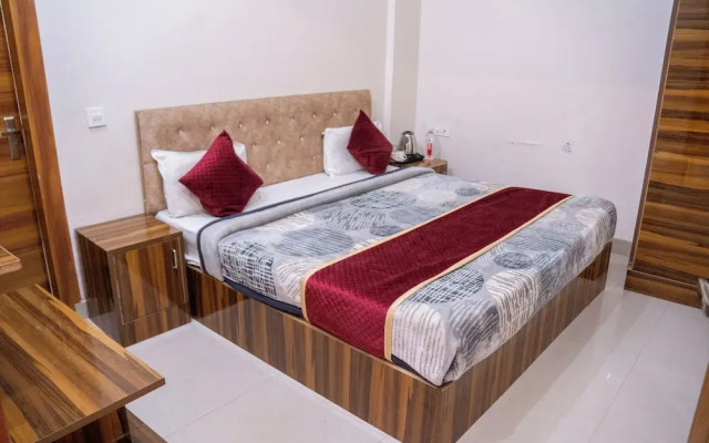 Sr Guest House