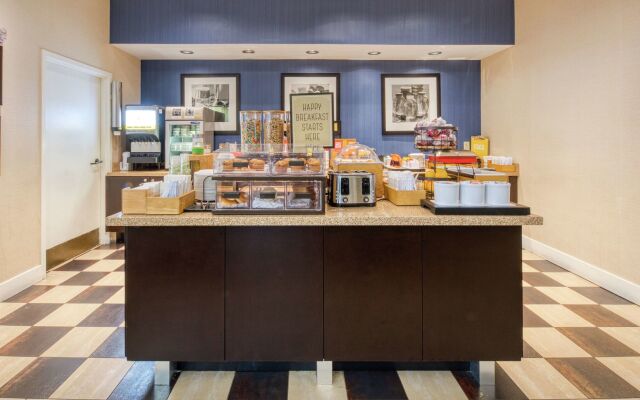 Hampton Inn & Suites Wilmington/Wrightsville Beach