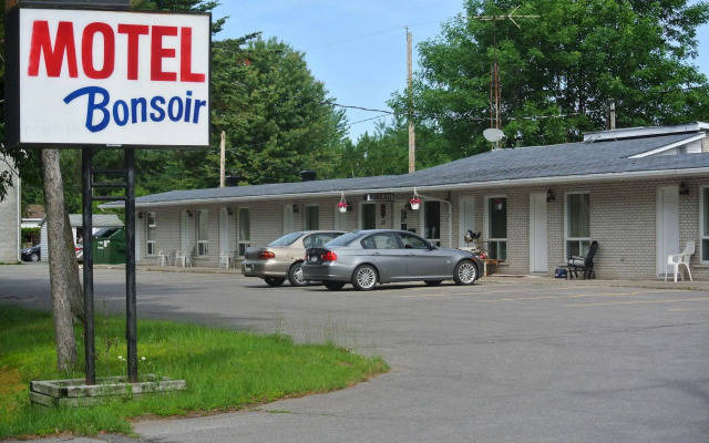 Motel Bonsoir