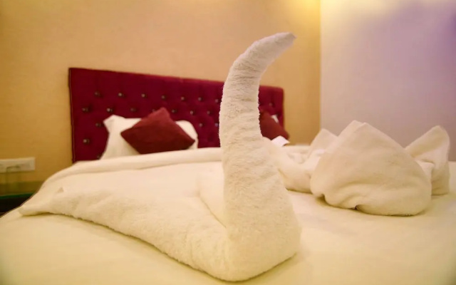Hotel Gharonda