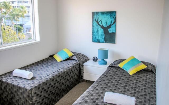 Surfers Beach Holiday Apartments