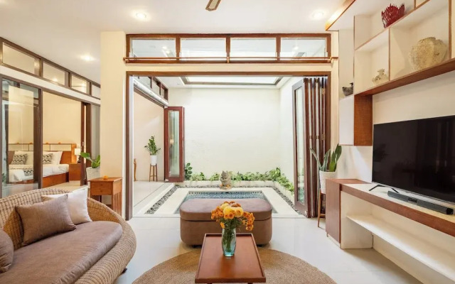 The Seven Residence