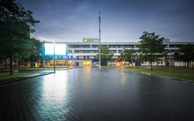 Holiday Inn Express Middlesbrough - Centre Square by IHG
