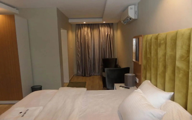 Blackwood Hotel