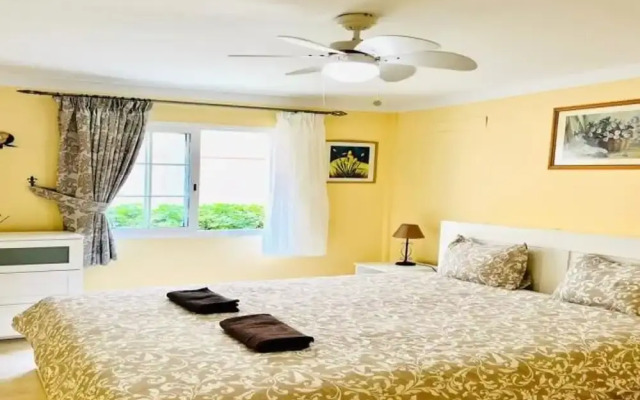 Enjoy 1 BR Palm Mar Next to Pool