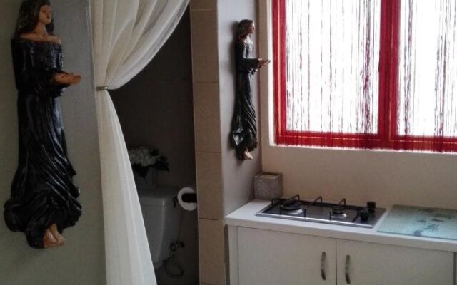 The Old Stone House Bed & Breakfast