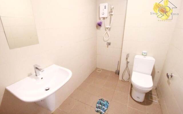 Sinar Rasa Homestay at I-Soho, I-City