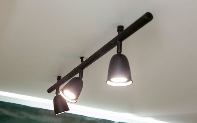 Диван и Чемодан на ул. Космическая, 12/1