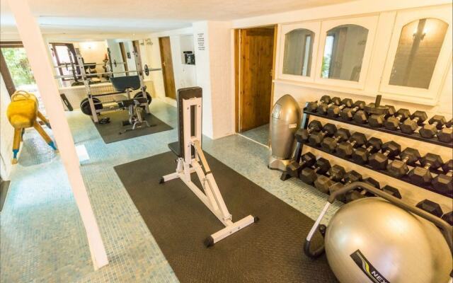 Sea View Holiday Flat - Covehurst Bay