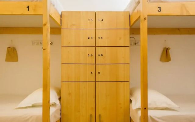 Nap Manor Hostels