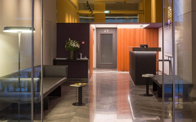 Lozenge Hotel