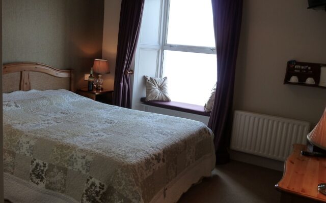 The Strand Seafood Bistro and Guesthouse