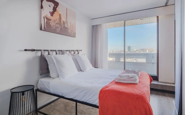 Paris Expo 2 Residence