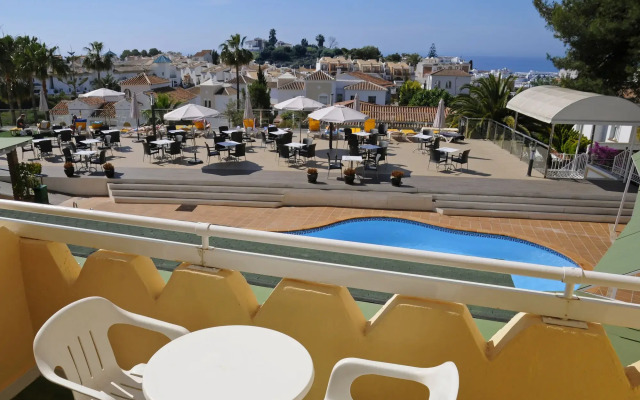 Nerja Club by Dorobe Hotels