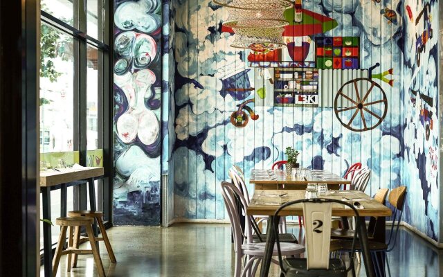 Essence Hotel Carlton