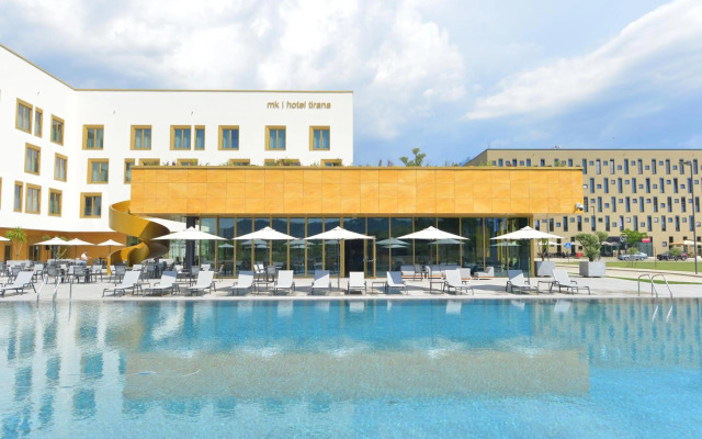 mk | hotel tirana