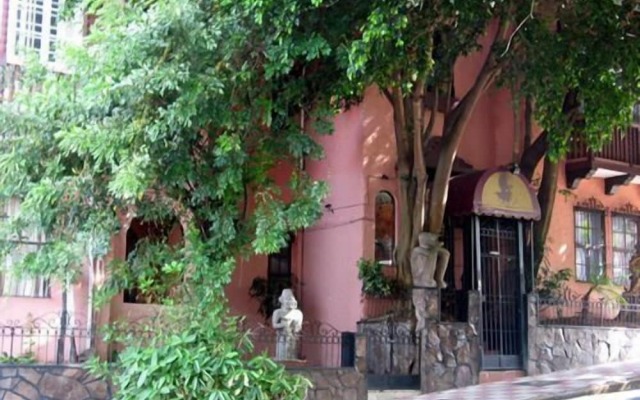 Hemingway Inn