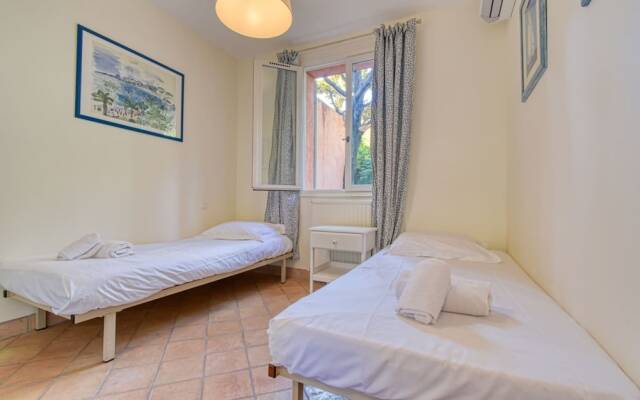 Beautiful Air-conditioned House 5 Minutes From the Croisette and Beaches