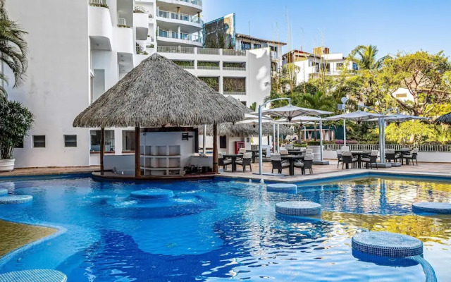 HOLT Grand Miramar Residences