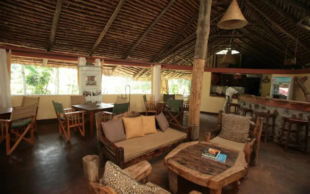 Kiboko Lodge
