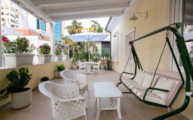 Vila Ferdinand Modern Rooms In Tirana