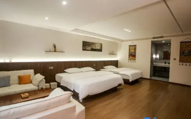 Log Maple Boutique Homestay