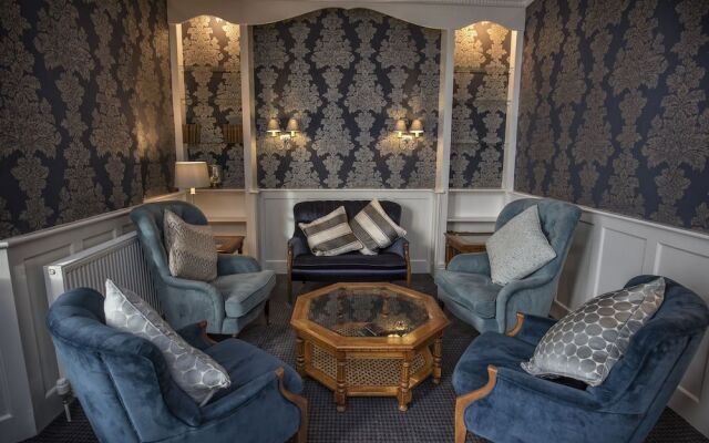 Dunoon Hotel