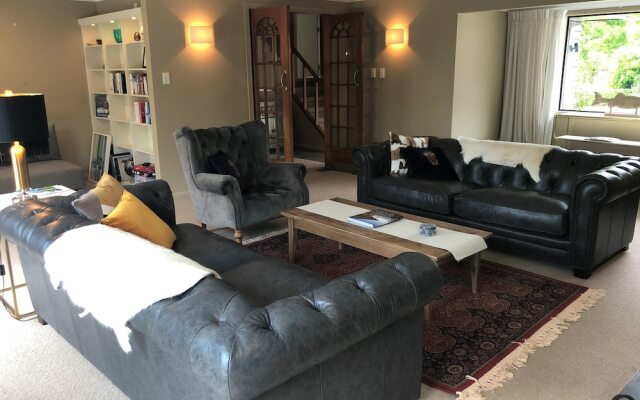 Kinloch Lakeview Lodge - Taupo