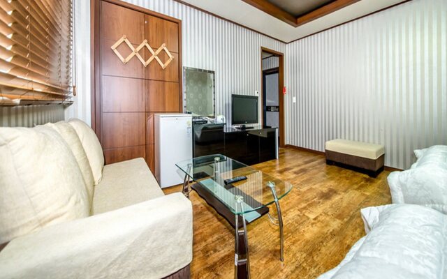 Jeju International Hotel