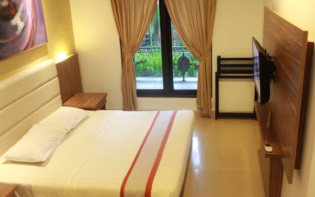 The GRAND PALACE Hotel - YOGYAKARTA