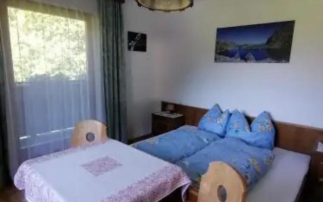 Ferienwohnung / Zimmer Prast