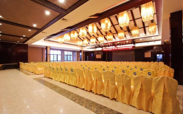 Xindu International Hotel Xinyang