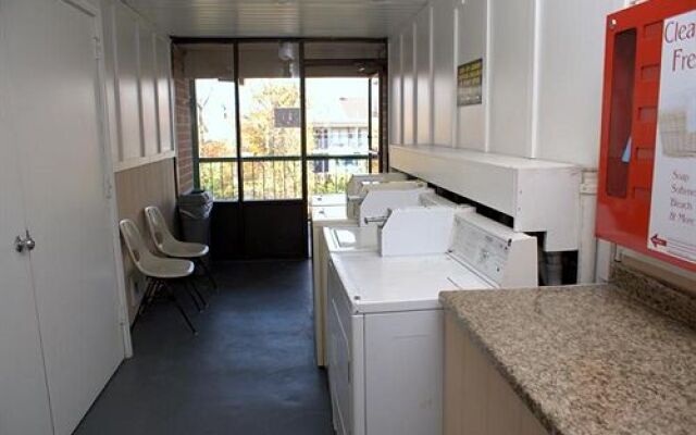 Fairview Inn Airport