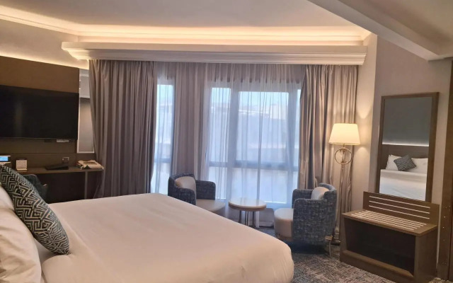 Maden Taiba Hotel