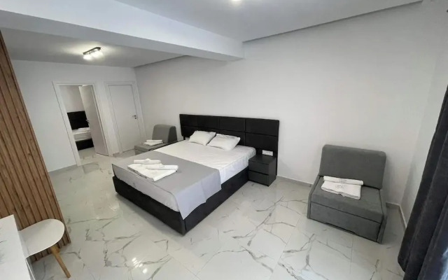 ARA Luxury Suites