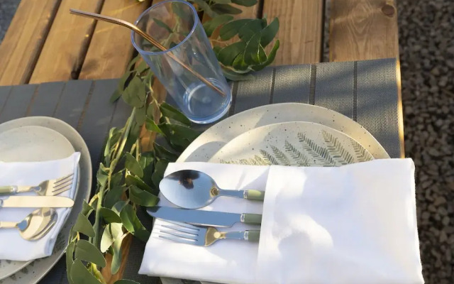 Hollicarrs - Bluebell Lodge