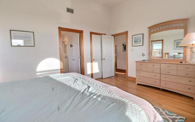 7030 - Explorers Beacon