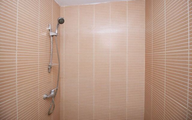 Airy Panakkukang Ance Daeng Ngoyo 8A Makassar